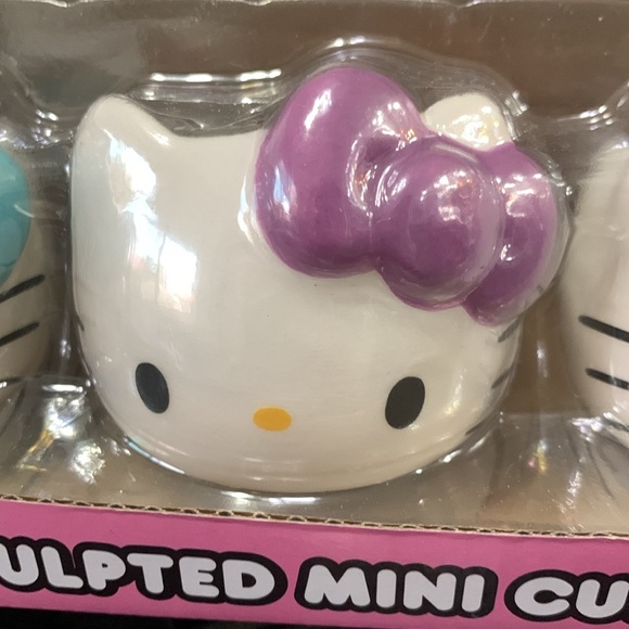 New Hello Kitty Ceramic Sculpted Mini Espresso Small Cup Set In Different Bows - Picture 3 of 9